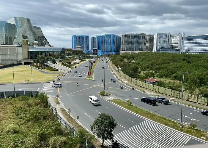 1br 2 Mins To Okada Near Moa & Airport-12c Апартаменты Манила