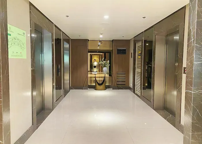 1br 2 Mins To Okada Near Moa & Airport-12c Apartment