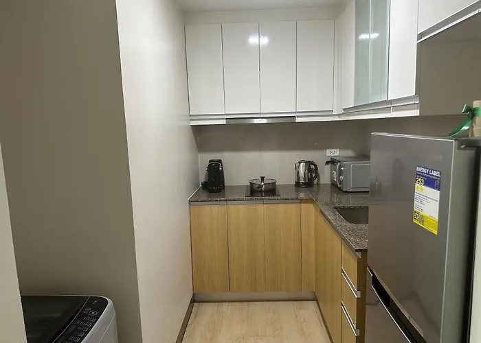 1br 2 Mins To Okada Near Moa & Airport-12c Apartment Manila